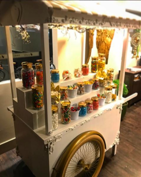 Carrinho de Doces para Eventos carrinho doces evento casamento