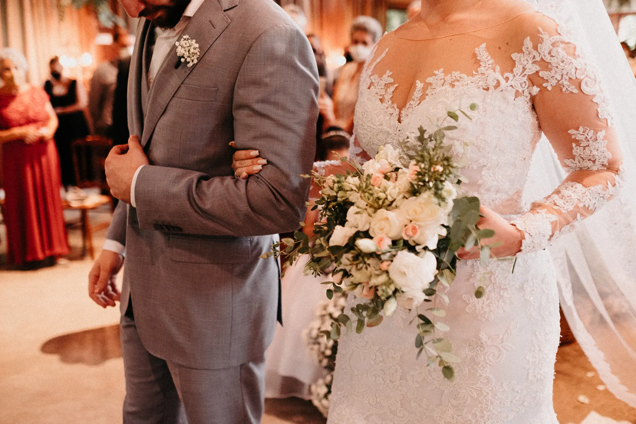 Você conhece a Tradição do Jogar o Buquê da noiva? – Wedding Planner